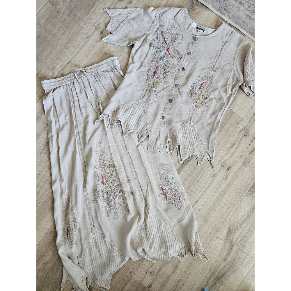 Kaktus Boho Rayon 2 Piece Set Embroidered Sharkbite Top Maxi Skirt Tan Small